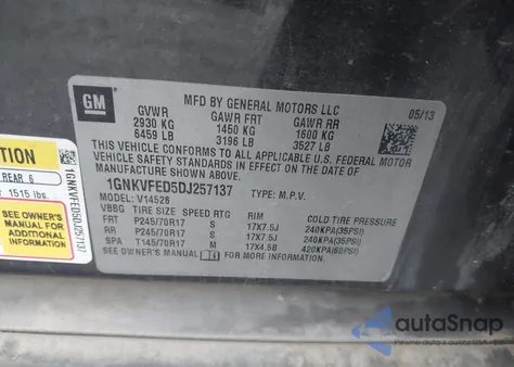 2013 Chevrolet Traverse Ls z USA, uszkodzony, nr VIN 1GNKVFED5DJ257137